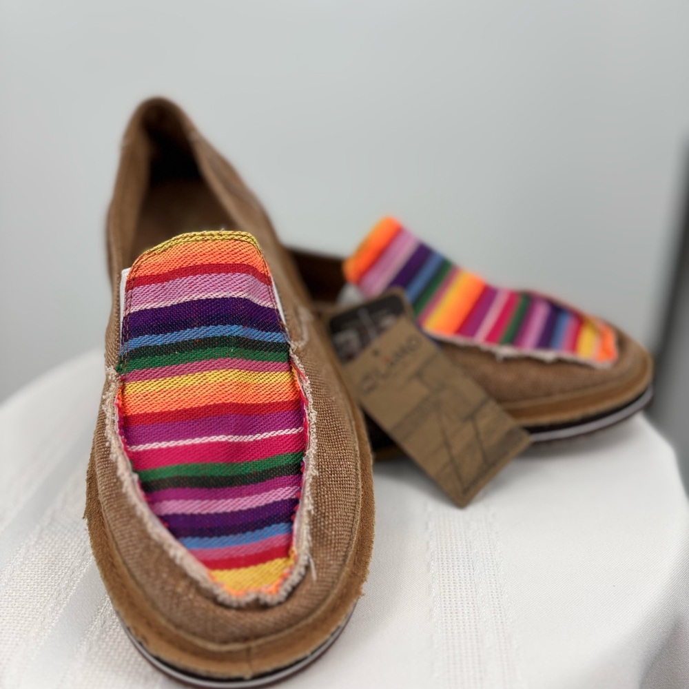 LAMO Women’s Colorful Striped Canvas Slip-on Loafers Size 7